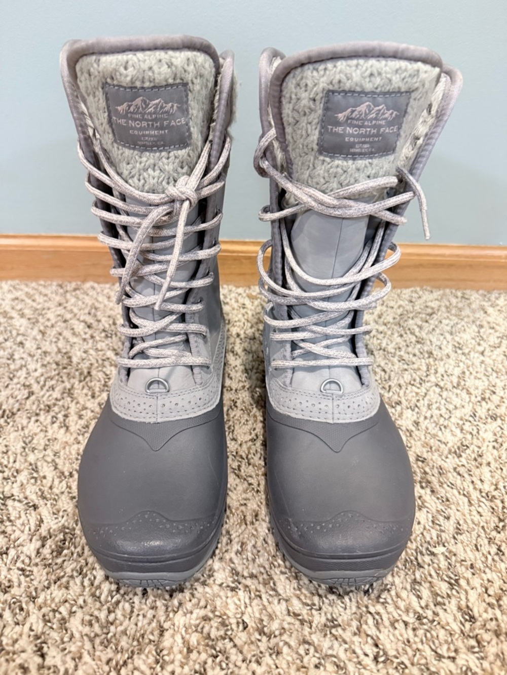 The North Face Light Gray Lace-Up Winter Boots